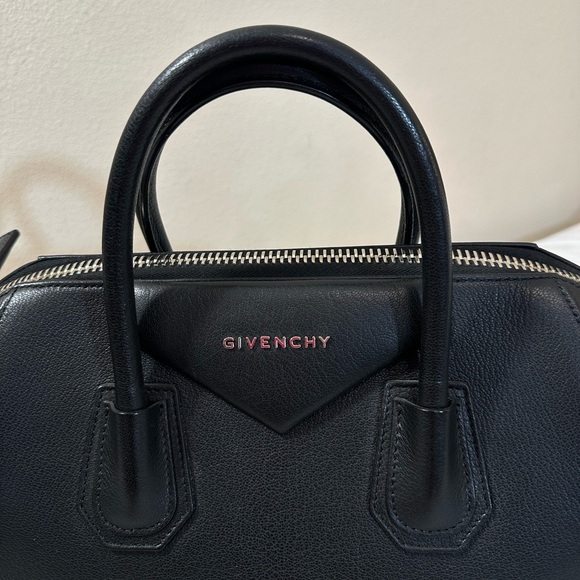 Givenchy Antigona Bag Medium - Black Leather, Silver Hardware ($2,650 Retail) - Picture 3 of 12